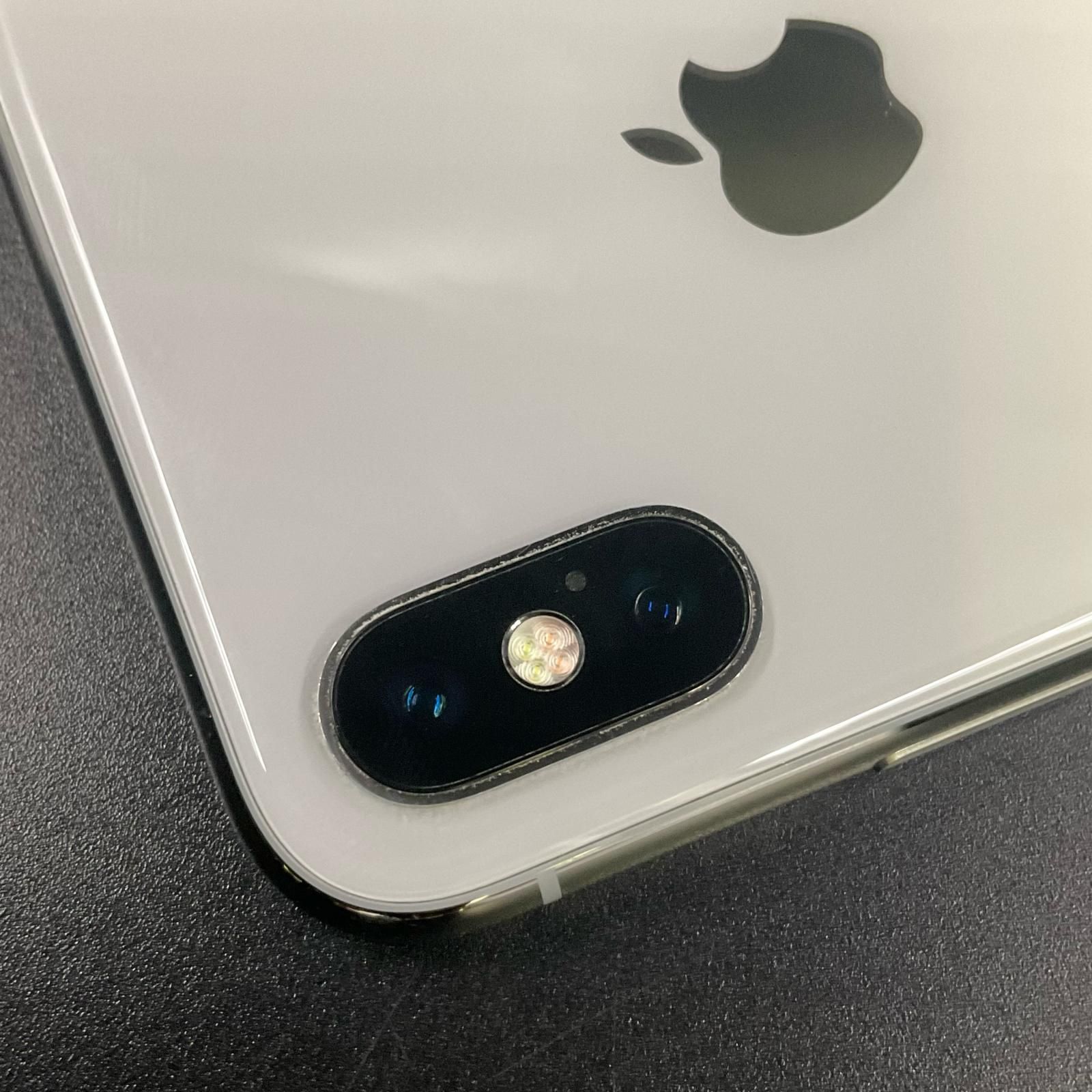 iPhone X 256GB シルバー au 白ロム 動作確認済 94%【全額返金保証 