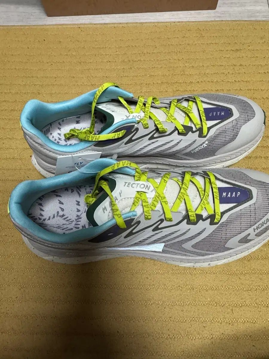 HOKA MAAP Tecton X 2 ランニングシューズ