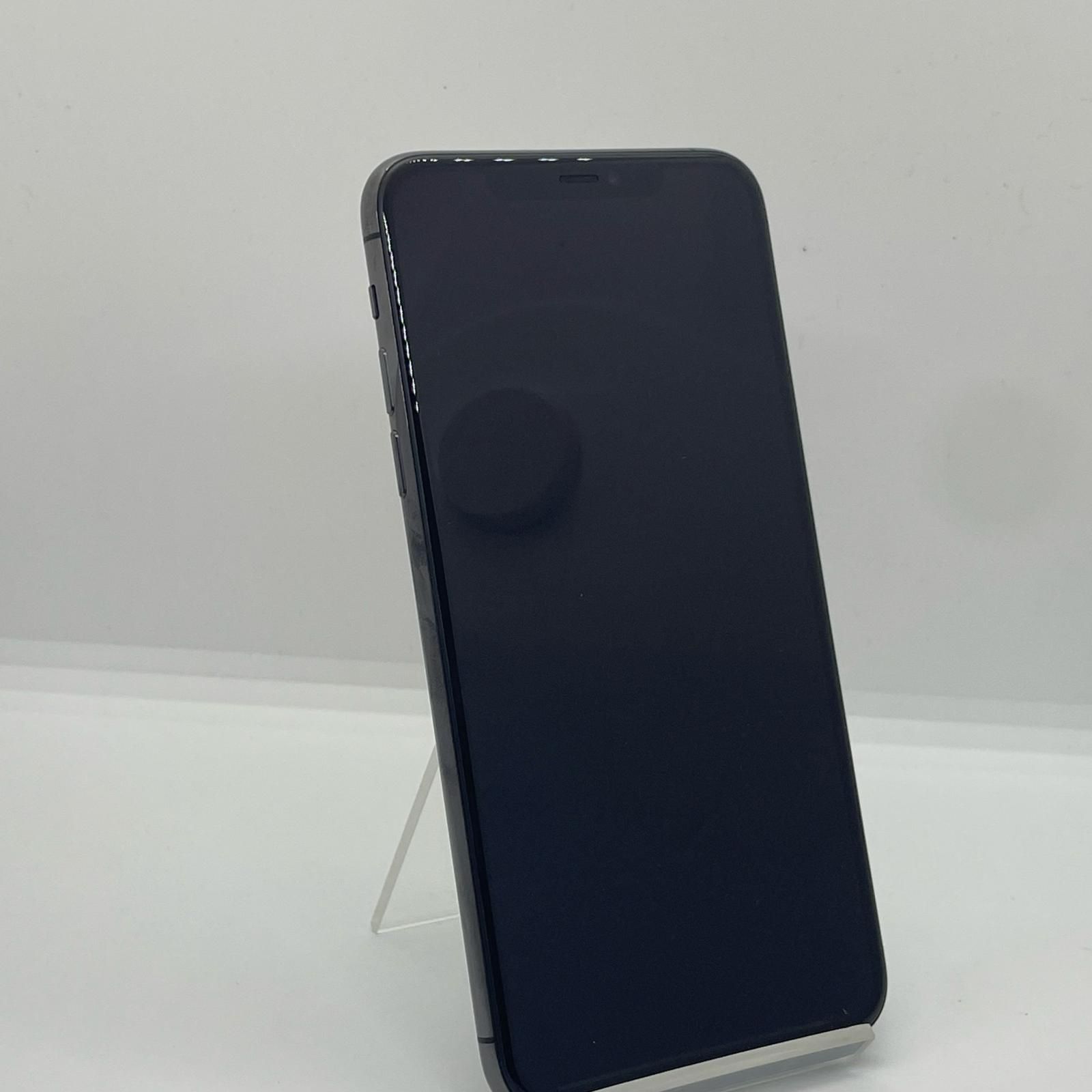 iPhone 11 Pro Max 256 GB スペースグレイ docomo 白ロム 80