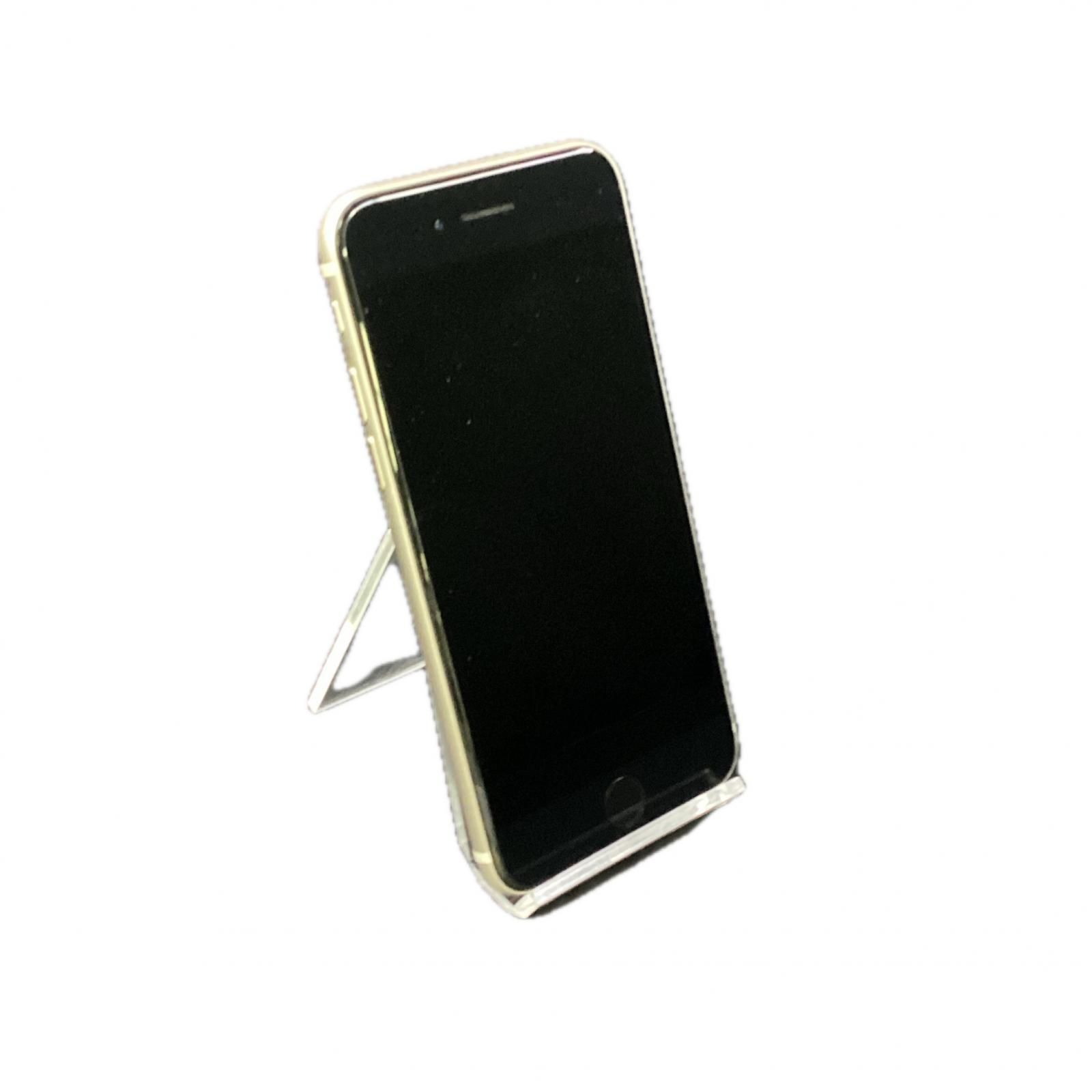 iPhone SE 第3世代 64 GB スターライト モバイル SIMフリー 白ロム 84