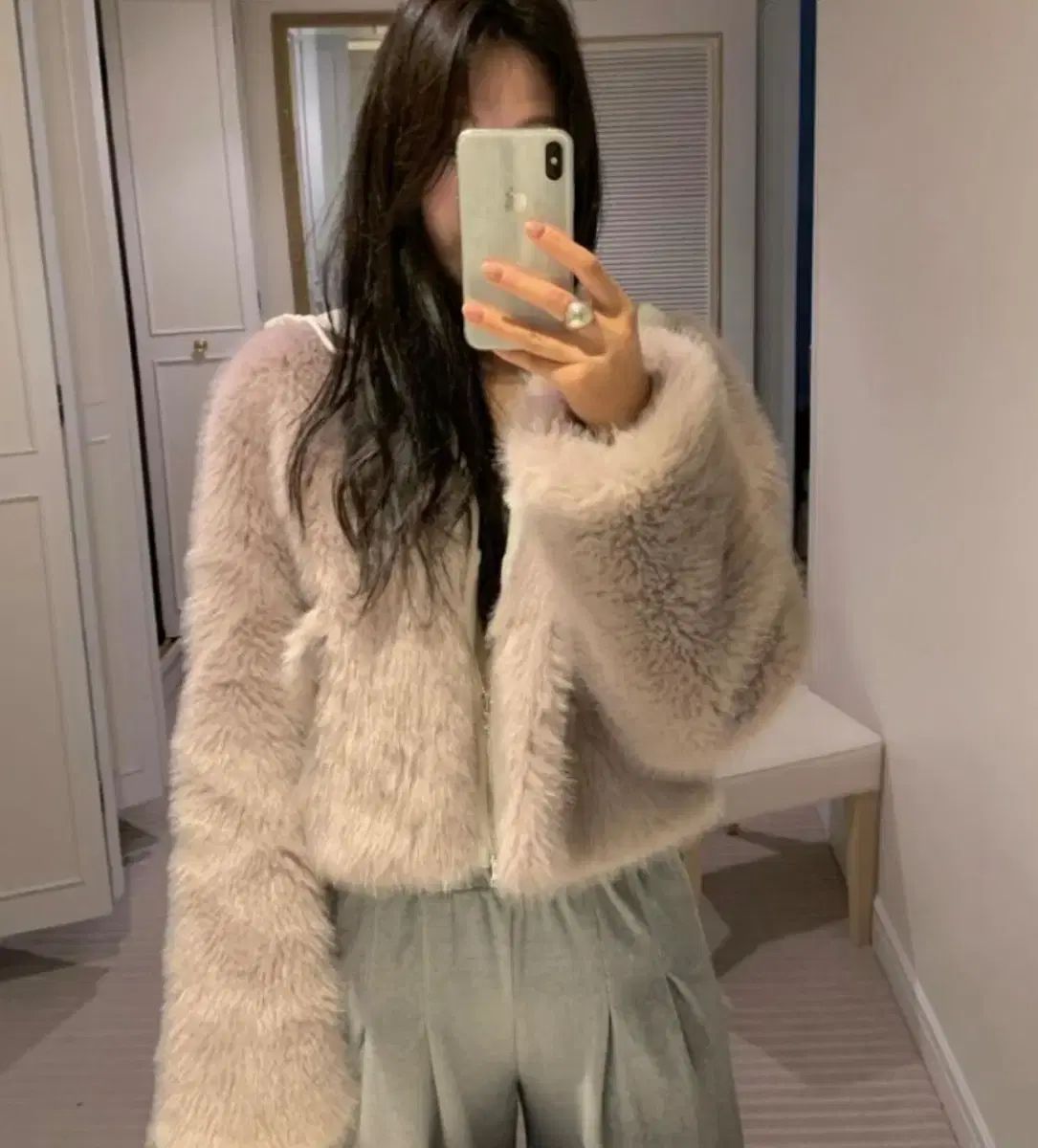 ポスター 渋谷 ファージャケット ライトパープル