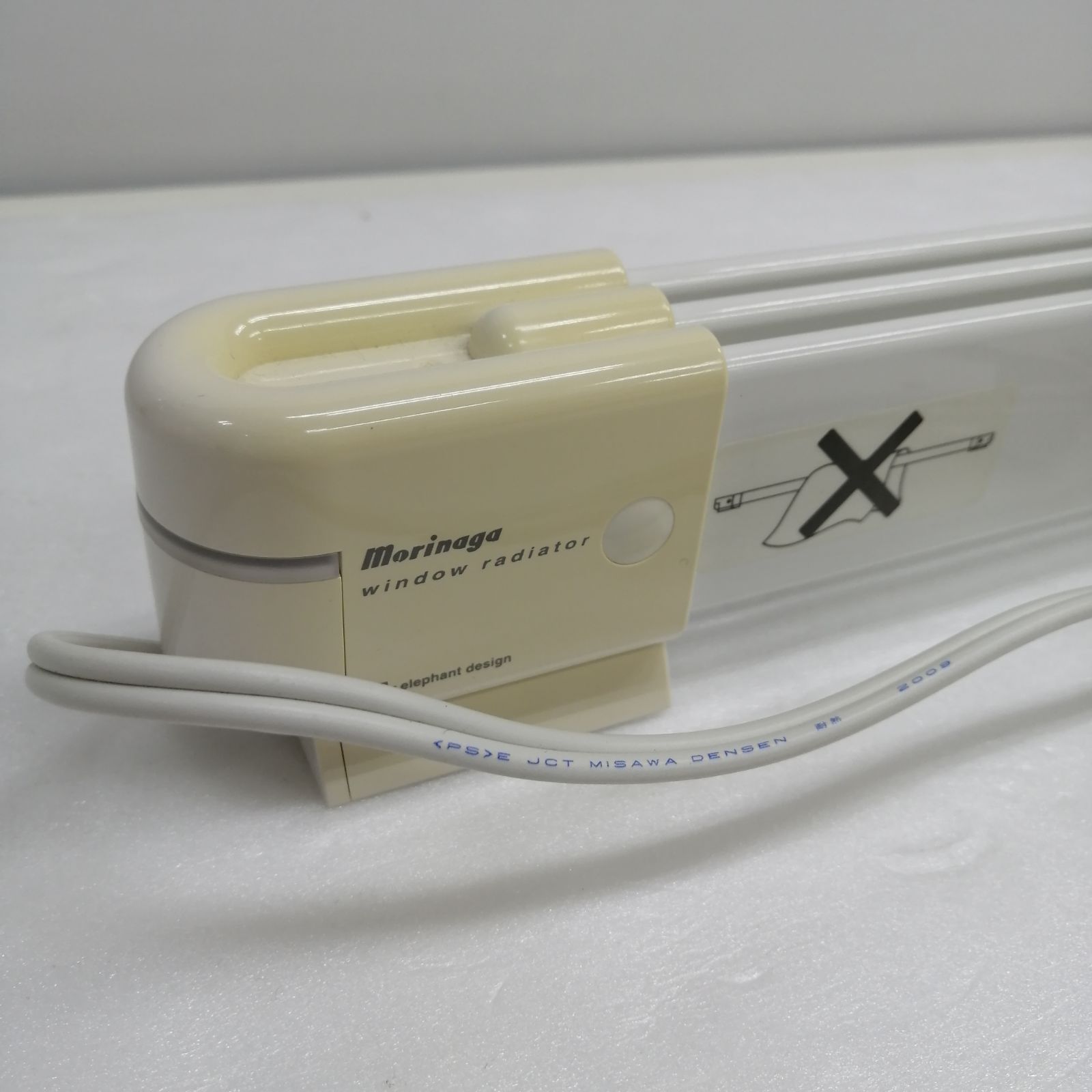 動作品 森永エンジニアニング ウインドラジエーター W R 600 壁掛け設置可能 電気ヒーター 