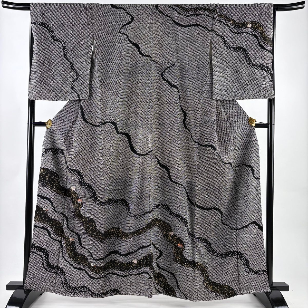 訪問着 身丈161 5 cm 裄丈67 M 袷 鴛鴦 流水 刺繍 金彩 黒灰 正絹 秀品