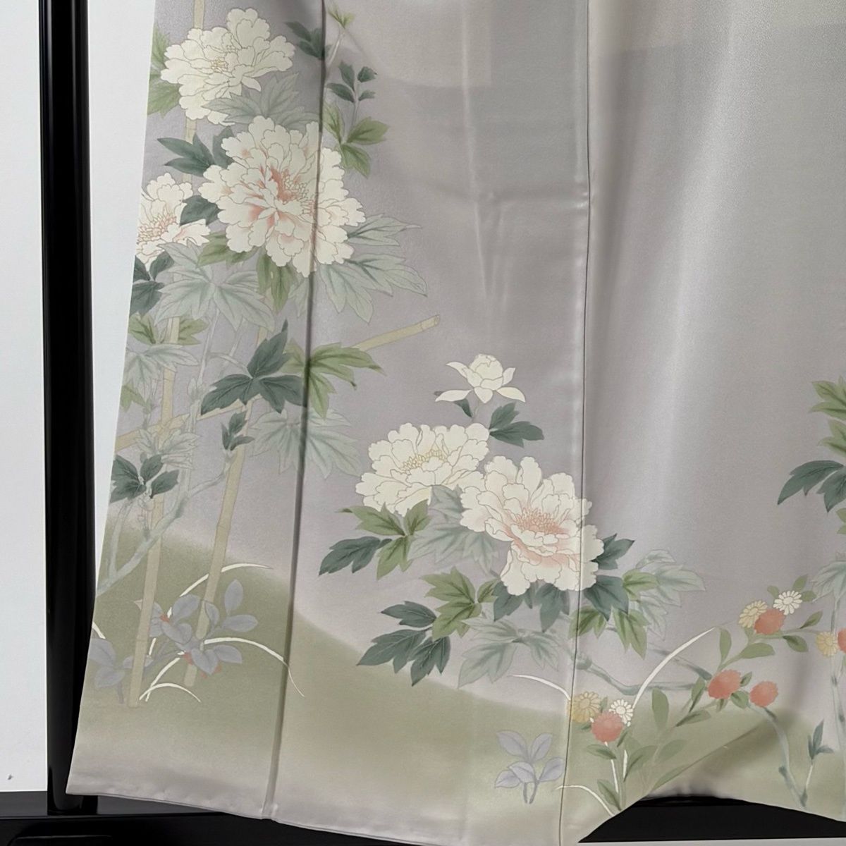 訪問着 身丈158 cm 裄丈63.5 S 袷 牡丹 ぼかし 灰色 正絹 秀品