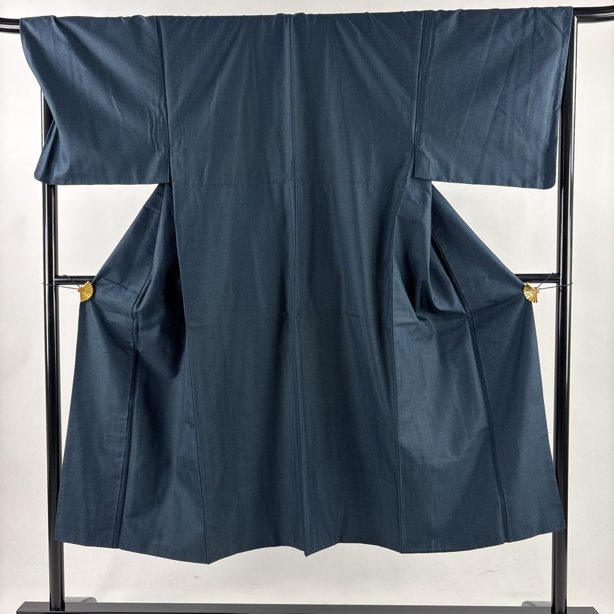 男着物 身丈140 5 cm 裄丈69 S 袷 アンサンブル 紬地 幾何学 紺色 正絹 秀品