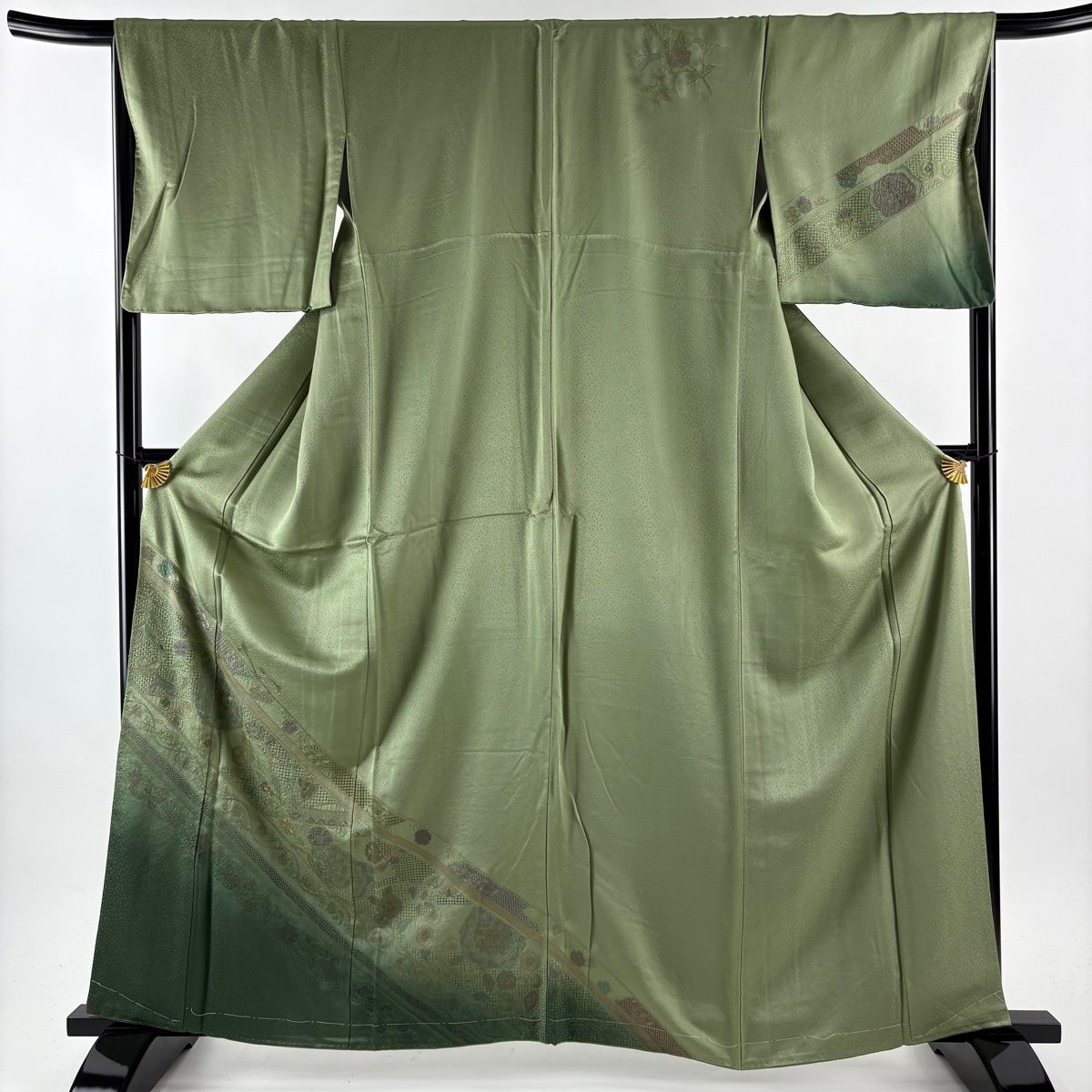 訪問着 身丈161.5 cm 裄丈67 M 袷 華文 花唐草 刺繍 ぼかし よもぎ色 正絹 秀品