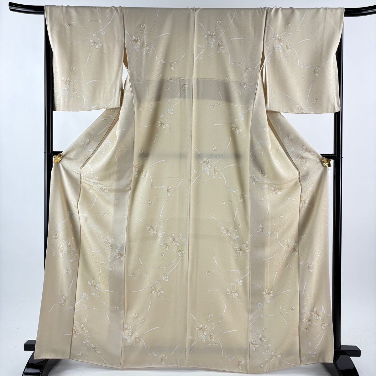 小紋 身丈167 cm 裄丈67 M 袷 草花 地紋 金彩 ベージュ 正絹 秀品