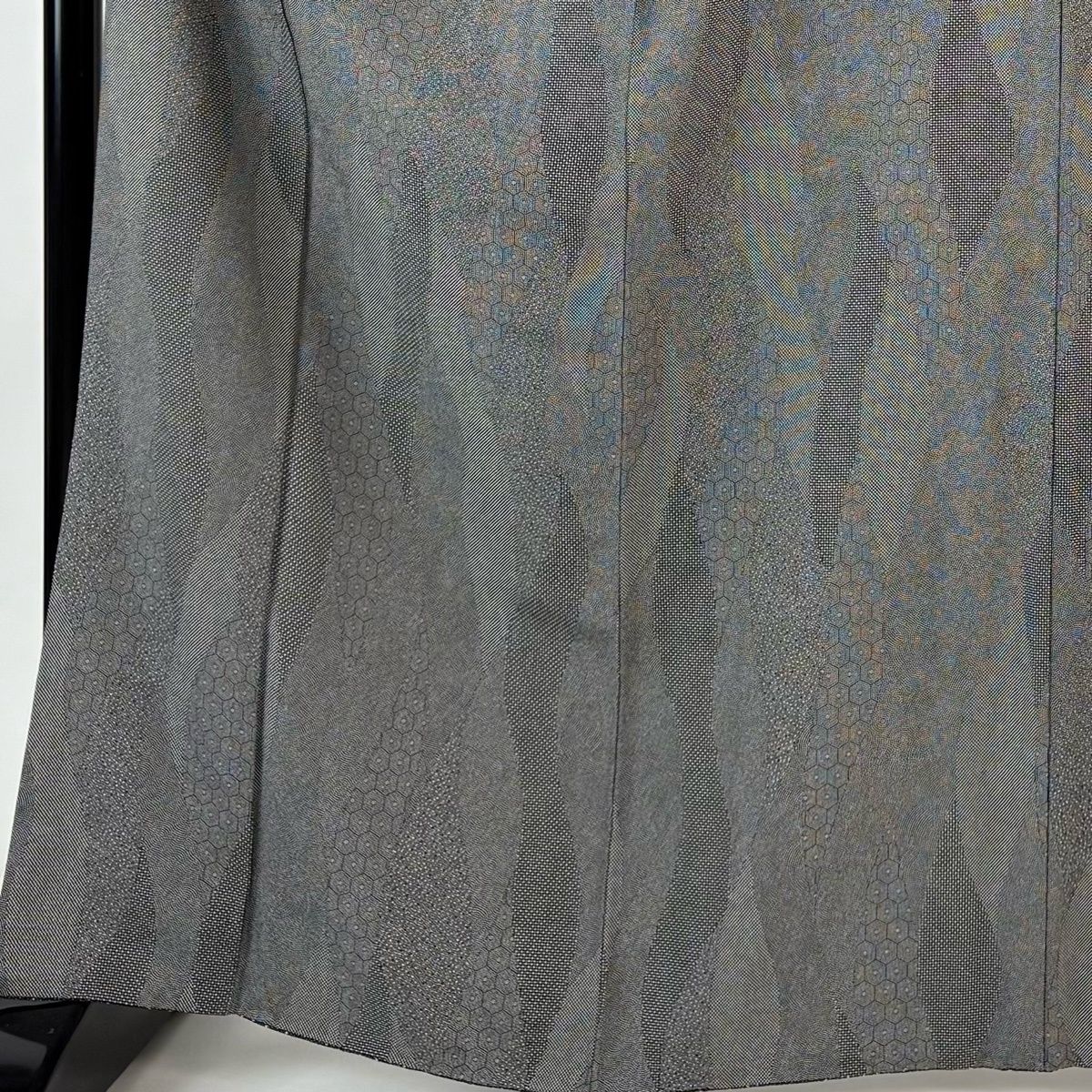 江戸小紋 身丈166 cm 裄丈67 M 袷 寄せ柄 亀甲 黒灰 正絹 名品