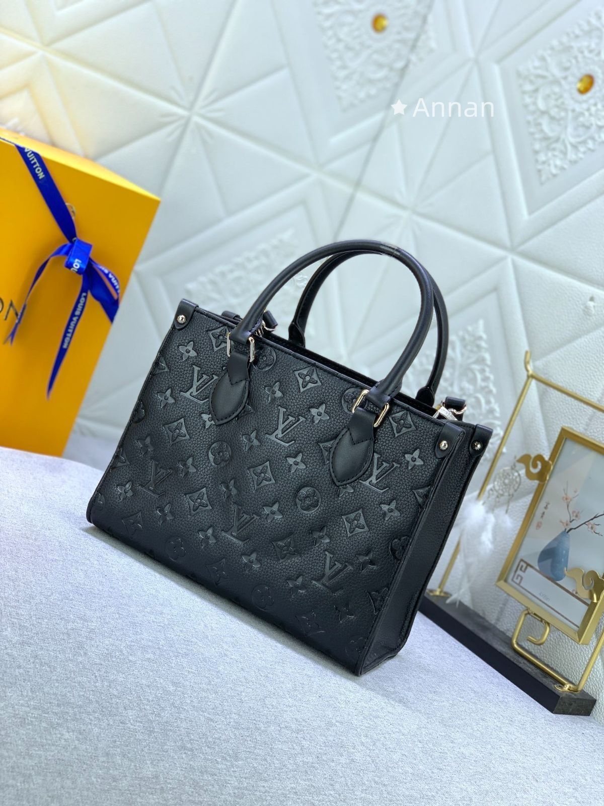 中 LOUIS VUITTON ルイヴィトン ハンドバッグ ショルダーバッグ オンザゴー PM