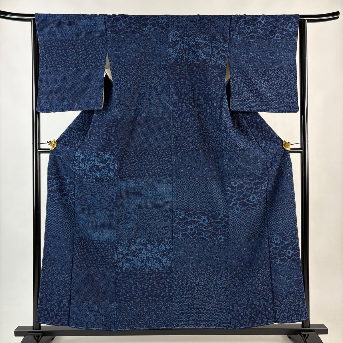 小紋 身丈157 cm 裄丈65 M 袷 草花 寄せ柄 藍色 正絹 名品