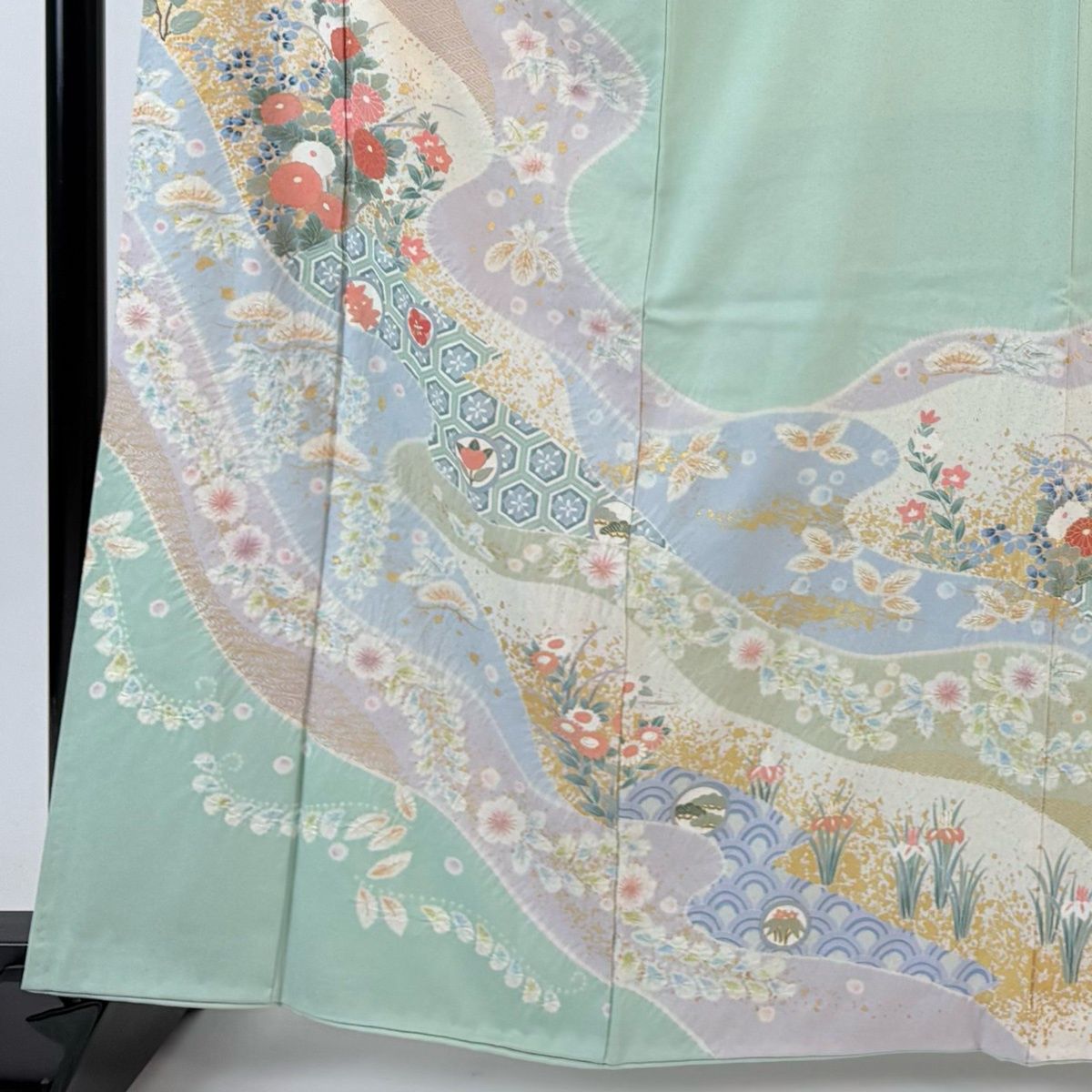 訪問着 身丈165.5 cm 裄丈66.5 M 袷 菊 鎌倉文 金彩 ぼかし 薄緑 正絹