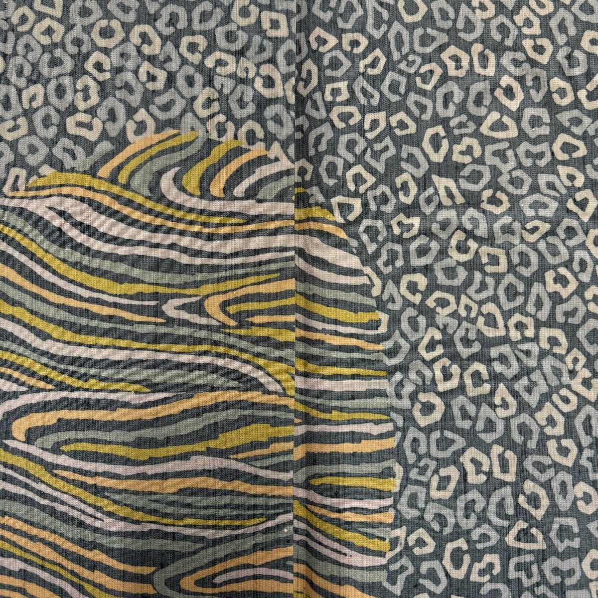  訪問着 身丈163 cm 裄丈67 M 袷 紬地 幾何学 波 灰緑 正絹 訪問着 付け下げ 着物