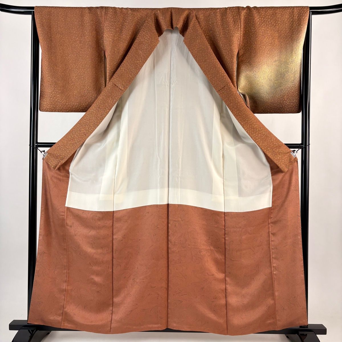  付下げ 身丈159.5 cm 裄丈65.5 M 袷 薗部正典 落款 墨流し 幾何学模様 金通し ぼかし 茶色 正絹 訪問着 付け下げ 着物