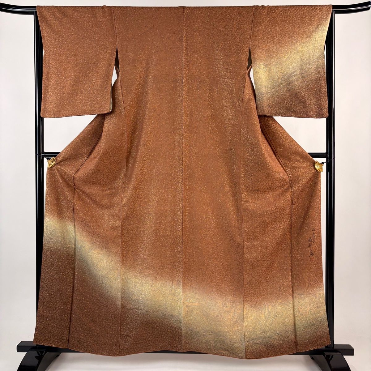 付下げ 身丈159.5 cm 裄丈65.5 M 袷 薗部正典 落款 墨流し 幾何学模様 金通し ぼかし 茶色 正絹