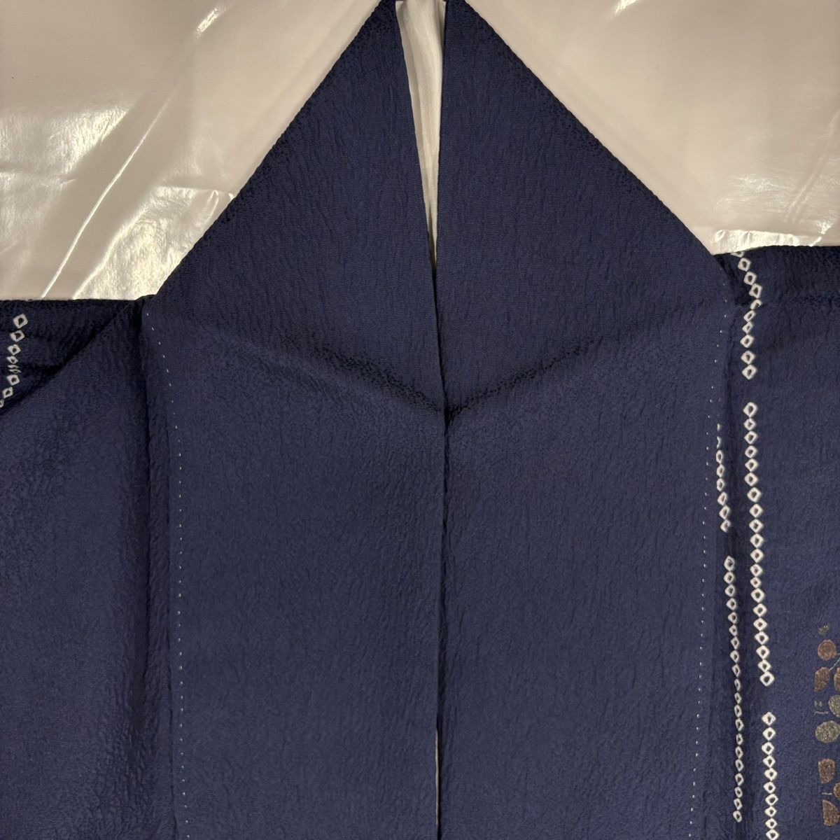  付下げ 身丈162 cm 裄丈70 L 袷 宝尽くし 萩 相良刺繍 金糸 藍色 正絹 秀品 訪問着 付け下げ 着物