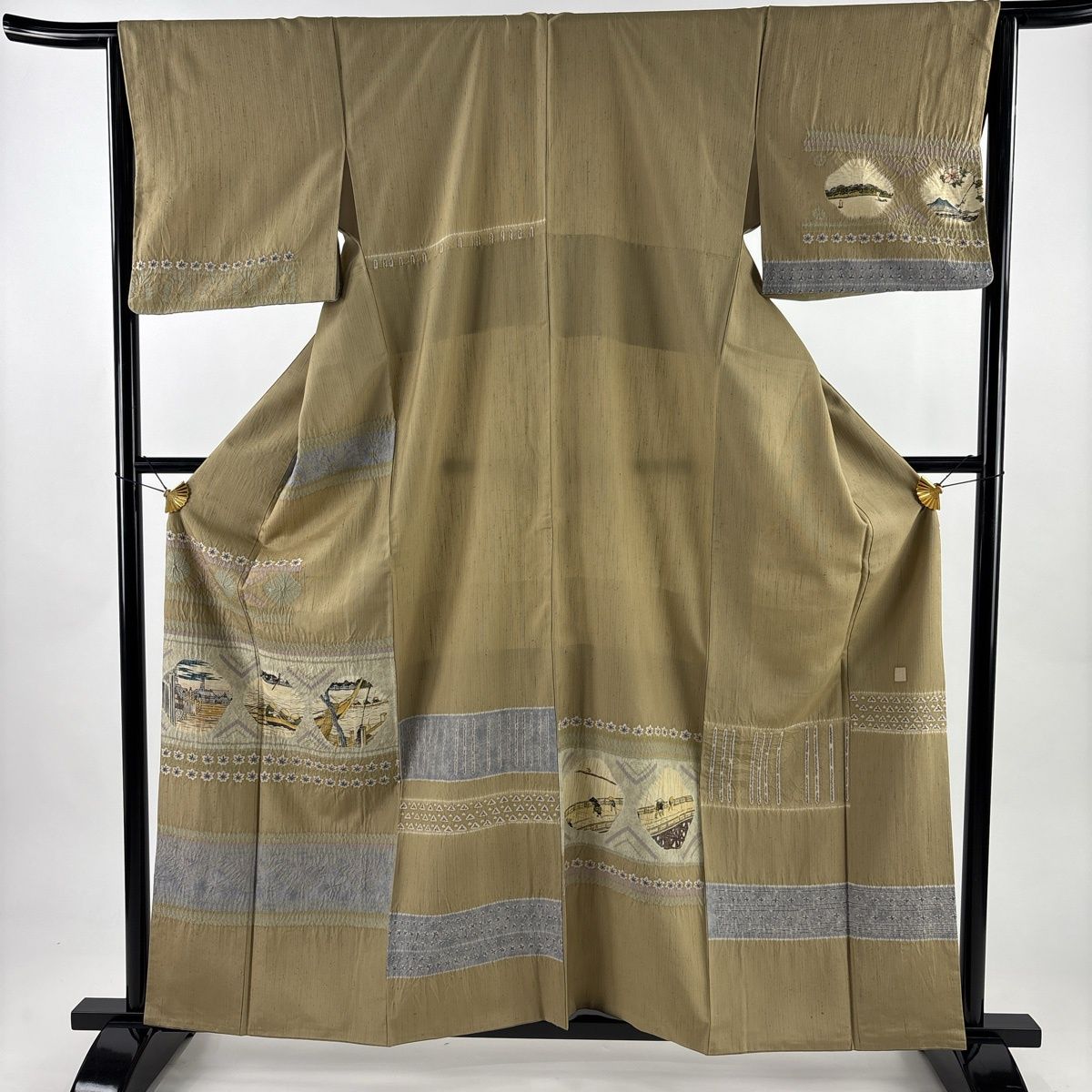 付下げ 身丈161 cm 裄丈65 M 袷 紬地 落款 風景 人物 絞り 薄茶色 正絹 秀品