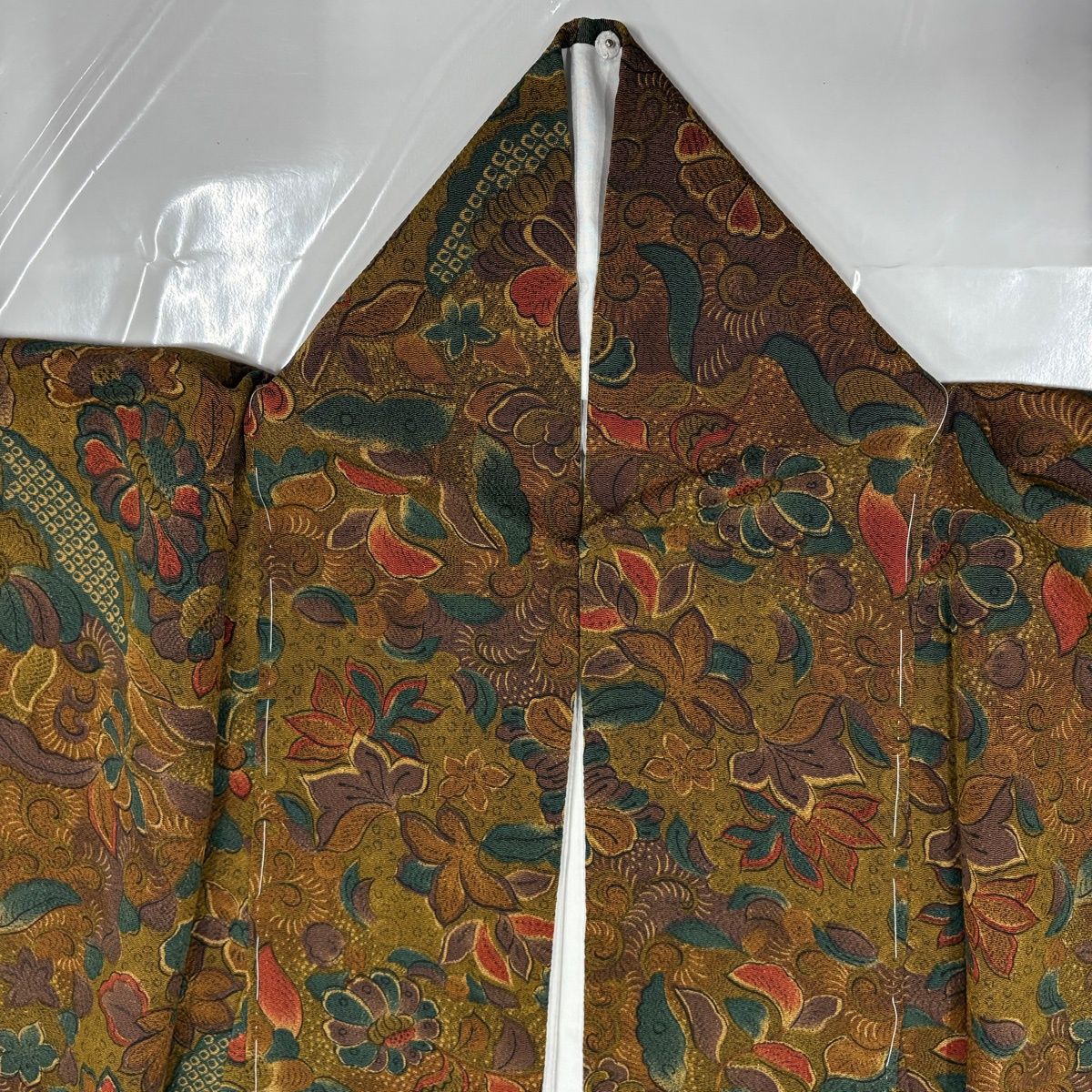  小紋 身丈164 5 cm 裄丈68 L 袷 草花 縮緬 山吹茶色 正絹 秀品 小紋 着物