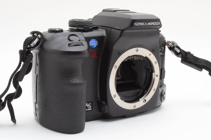 コニカミノルタ