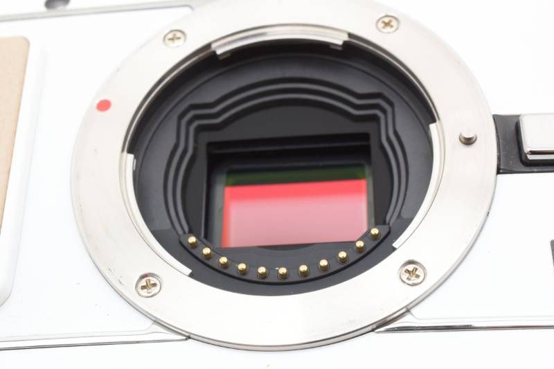  実用光学 Olympus オリンパス PEN E P 3 白 ホワイト ボディ ミラーレス一眼カメラ 3987 11 ミラーレス一眼 デジタルカメラ