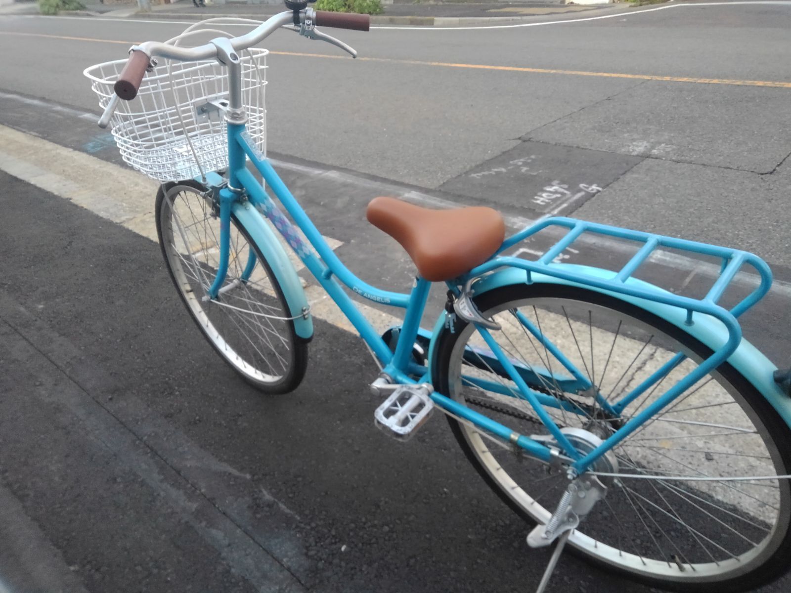 引き取り限定！(名古屋市昭和区)子供自転車3876 前後タイヤ新品 