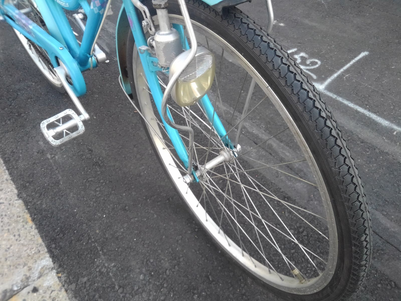 引き取り限定！(名古屋市昭和区)子供自転車3876 前後タイヤ新品 