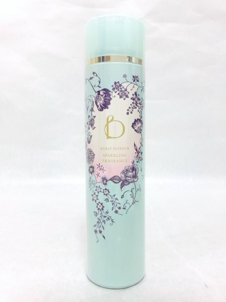 アンティーク伊万里 妖艶な瞳と体のお花や金彩が芸術的な招き猫