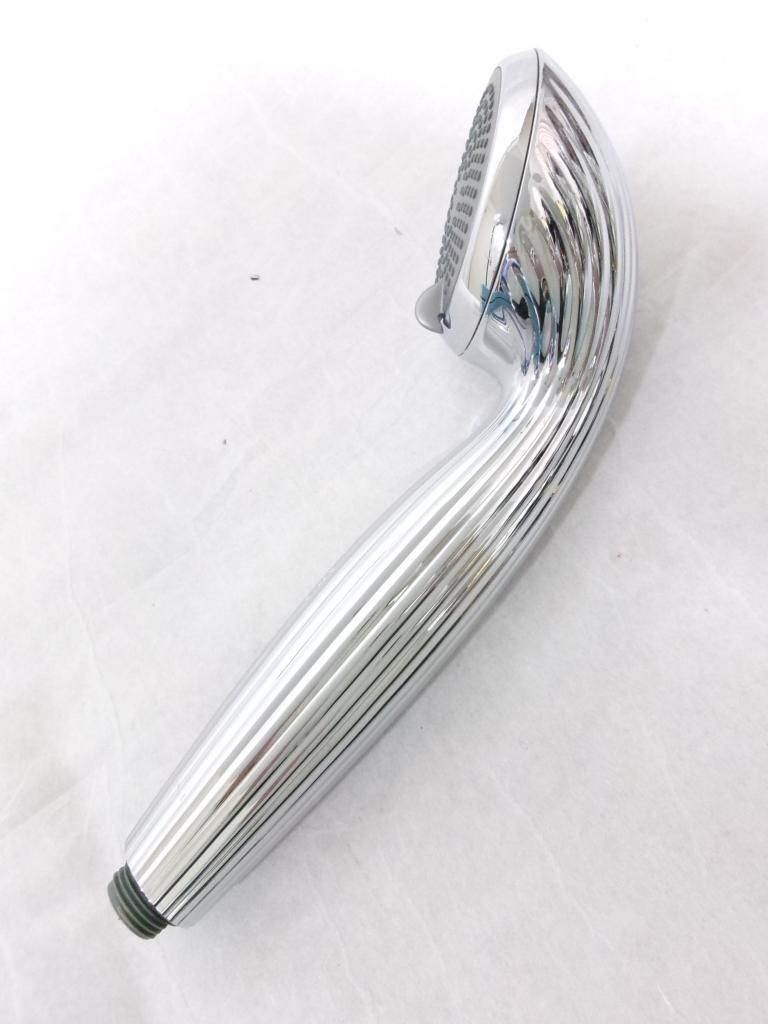 シャワーヘッド み