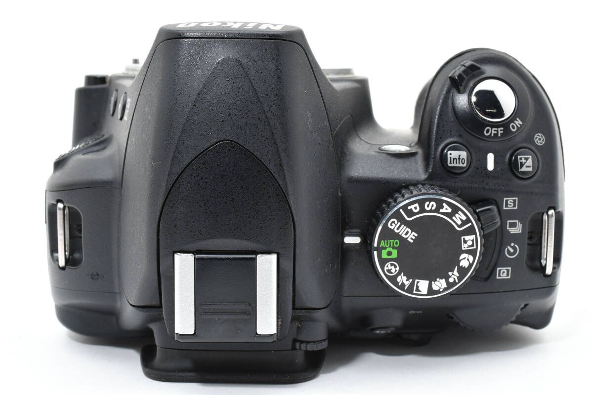 ☆美品☆ニコン Nikon D3100 ダブルズームキット ショット数9500回