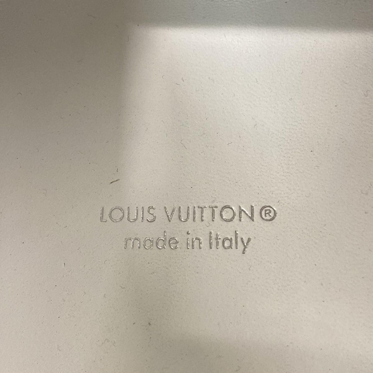  LOUIS VUITTON ルイヴィトン ドライビングシューズ 7 1 2 メンズ LV ドライバー ライン ローファー 白 ライトグレー レザー その他 靴