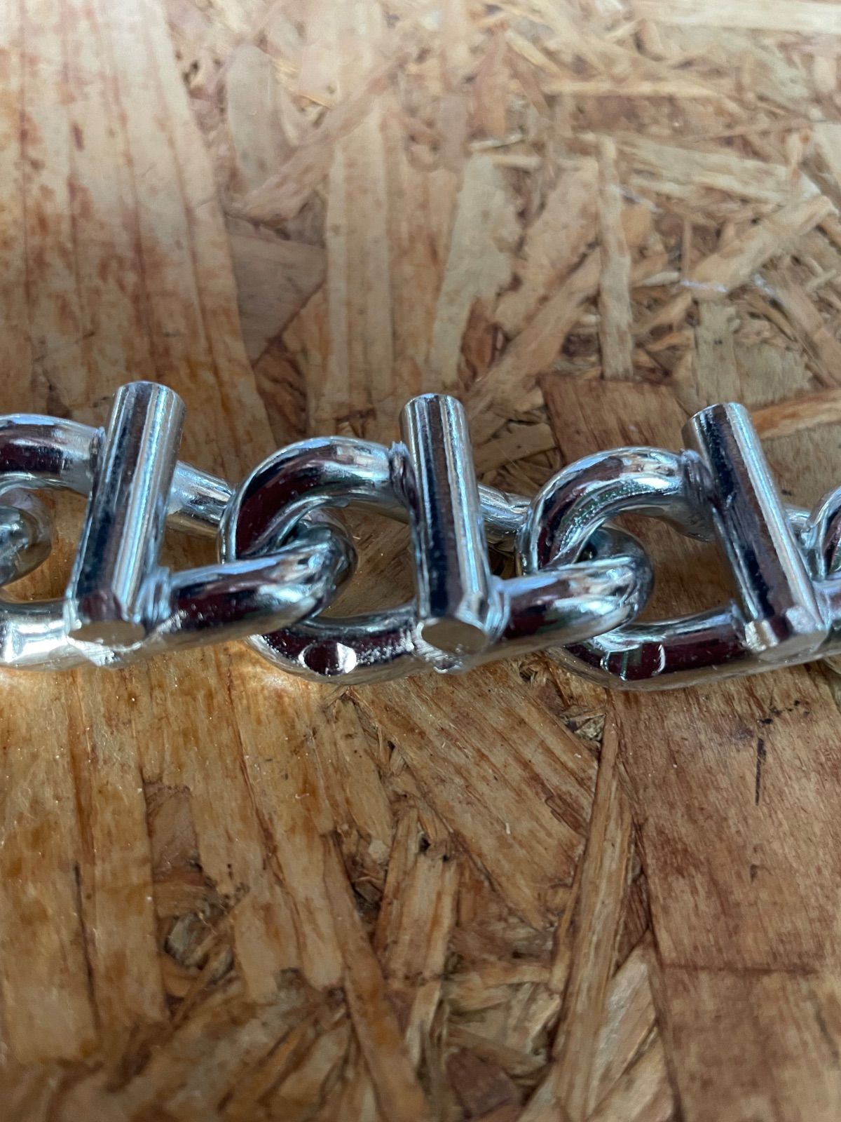  275 70 R 18他ラグ付きタイヤチェーン バンド付き 金属チェーン チェーン 滑り止め