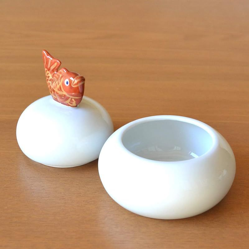  鏡餅 飾り 鯛 有田焼 陶磁器製 お正月 毎年繰り返し使える鏡もち 木台 招福 木札付 その他 正月