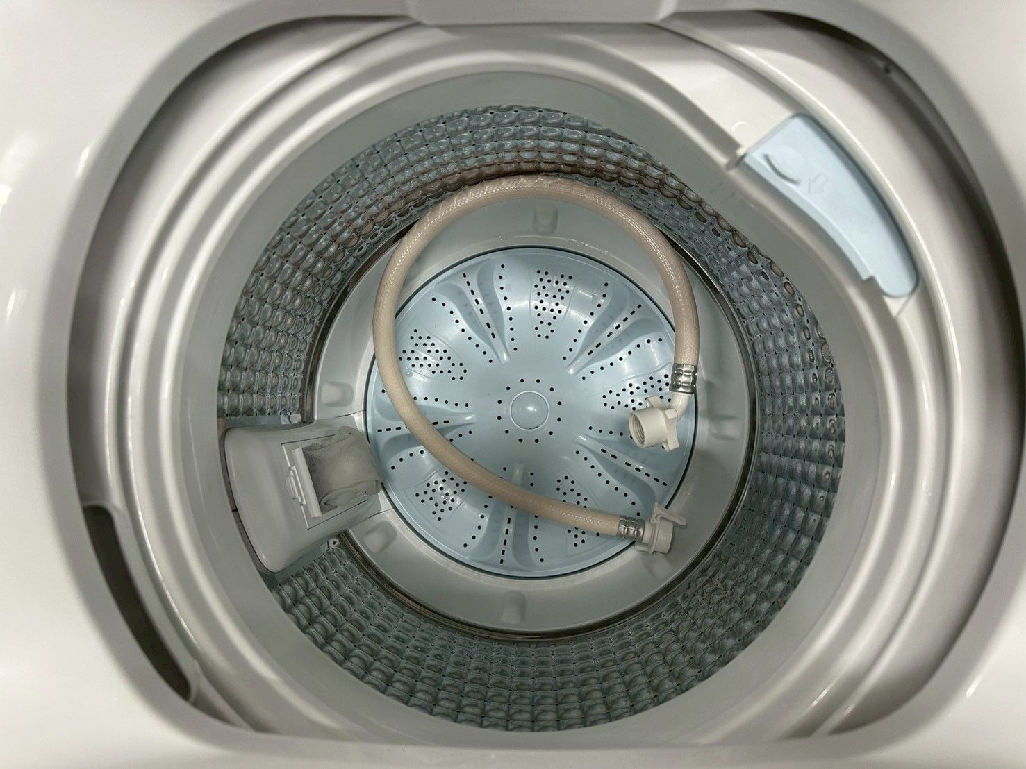 大阪送料無料☆3か月保障付き☆洗濯機☆アクア☆6kg☆2023年☆AQW-KS6P 
