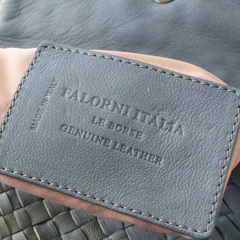 ファロルニ FALORNI イントレチャート メッシュ レザーショルダーバッグ＼ブルー系 ポシェット チェーン クロスボディ【2400014713145】 メルカリ