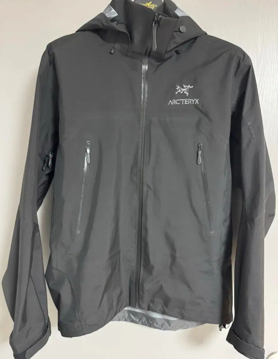 ARC TERYX アークテリクス ベータ lt S サイズ