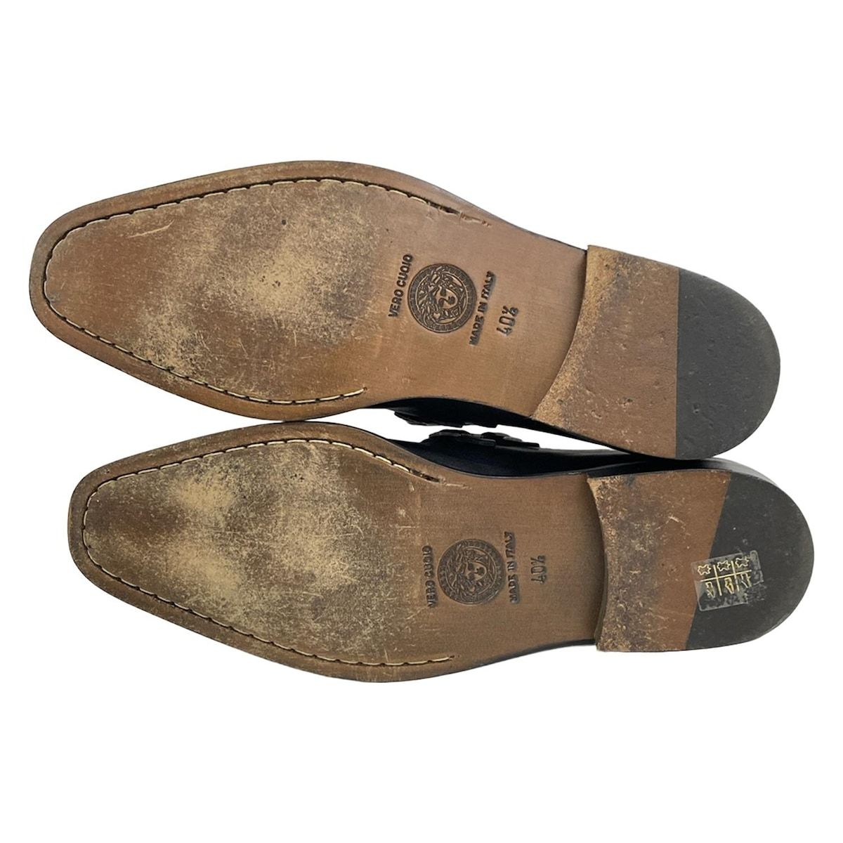 ジャンニヴェルサーチ シューズ