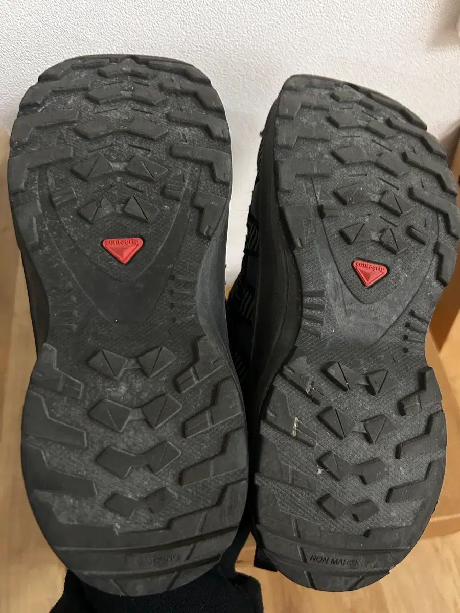  SALOMON キッズ 表記上 215 サイズ その他 キッズシューズ