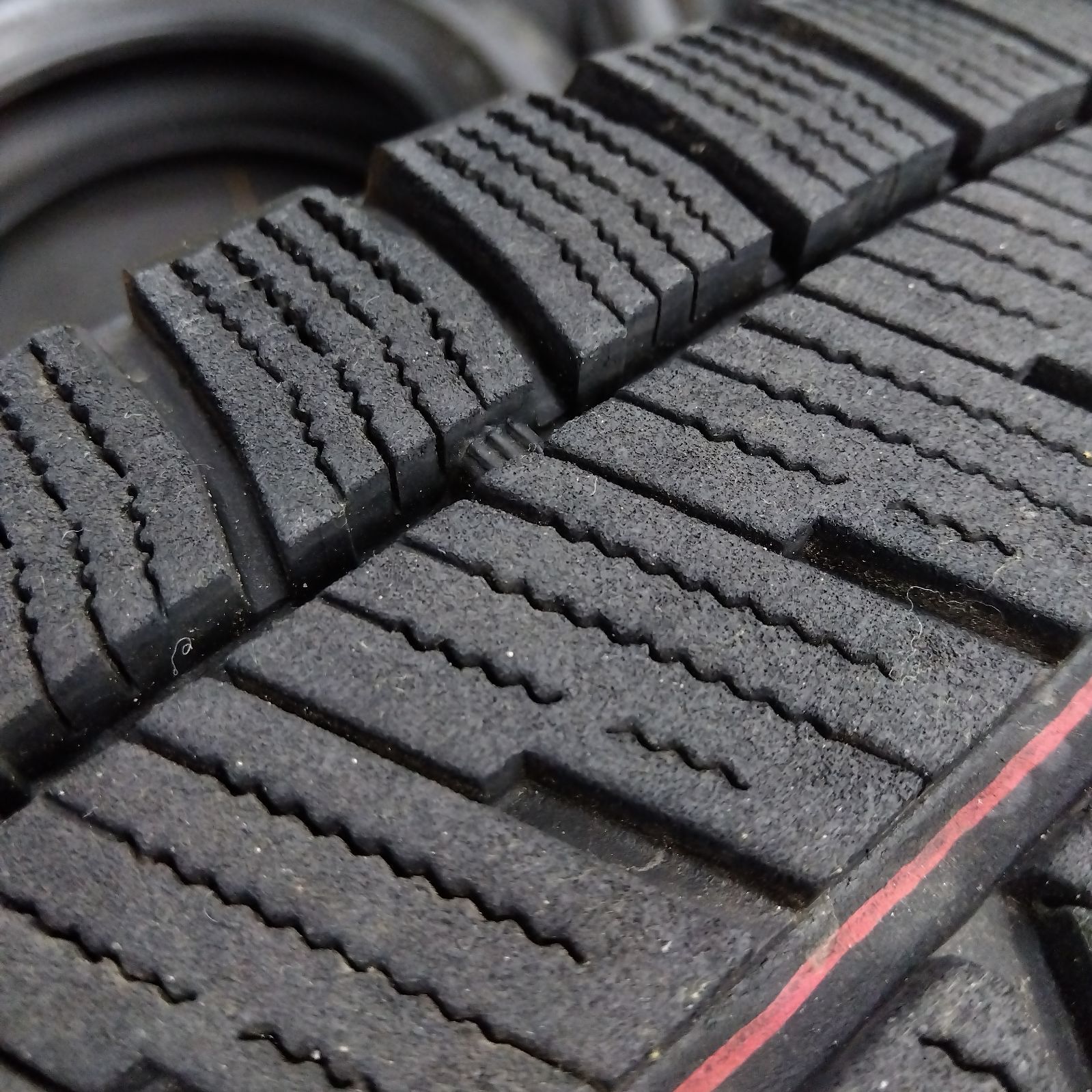 3 スタッドレス