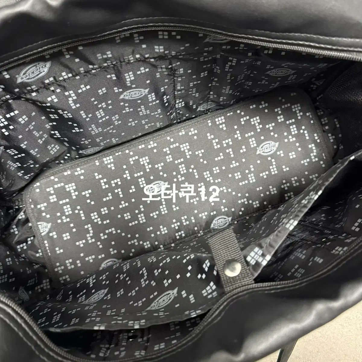 スクールバッグ