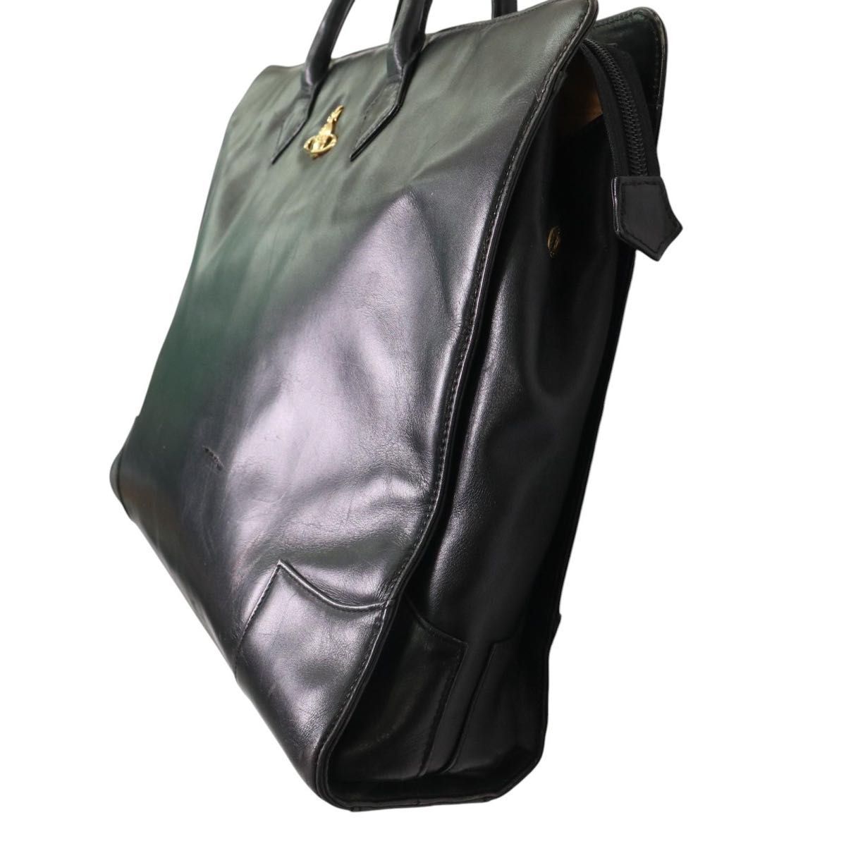 【最終値下げ】ヴィヴィアンウエストウッド ビジネスバッグ レザー オーブロゴ 黒 人気】Vivienne Westwood レザートートバッグ ビジネスバッグ