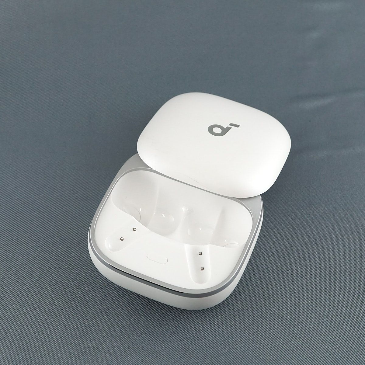 Anker Soundcore Liberty 5 充電ケースのみ USED美品 A3957 サウンド