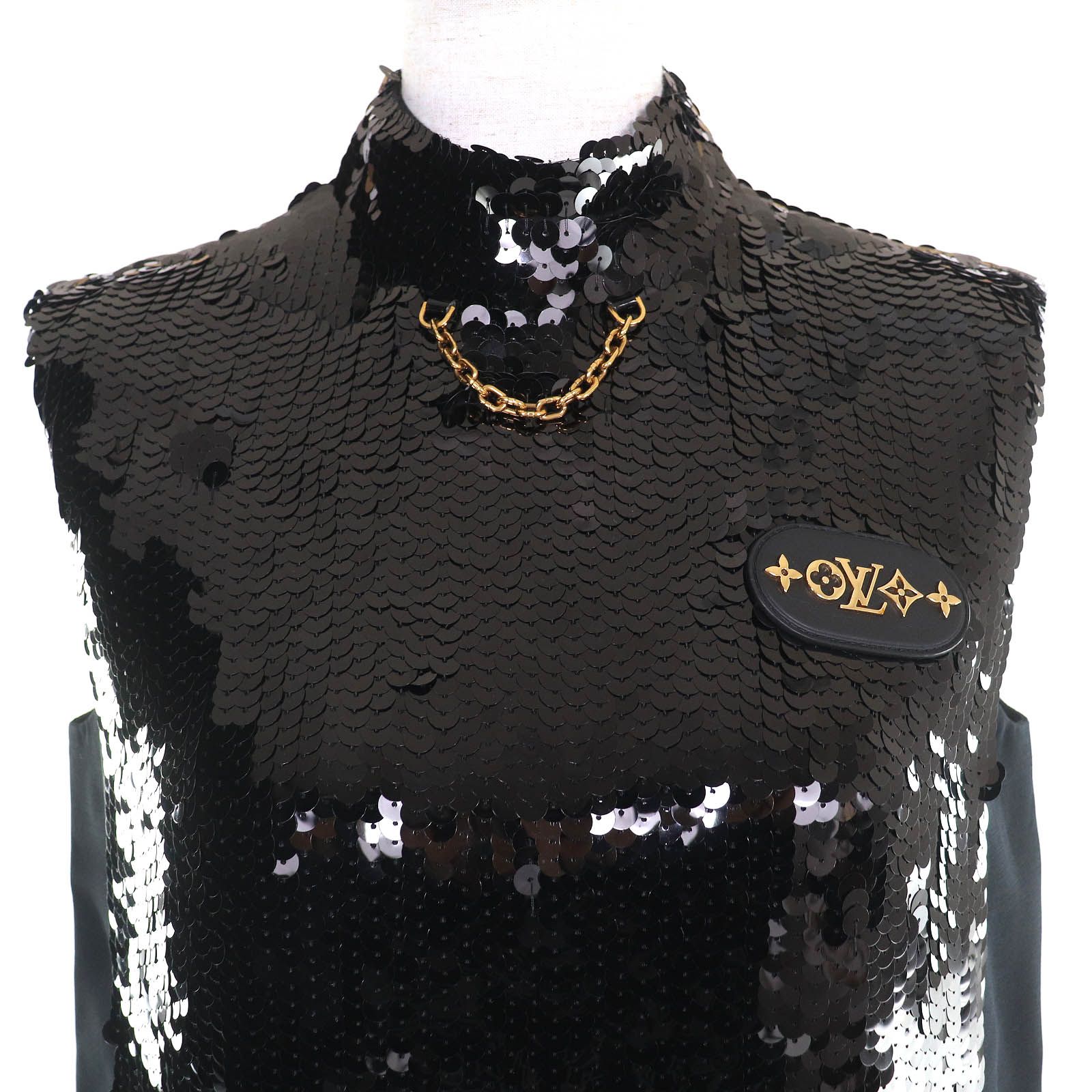  LOUIS VUITTON ルイヴィトン 製 シルク100％ チェーンディテール モノグラムロゴレザーパッチ スパンコール ノースリーブ ドレス ワンピース ブラック 34 イタリア製 レディース 長袖 七分袖 ひざ丈ワンピース