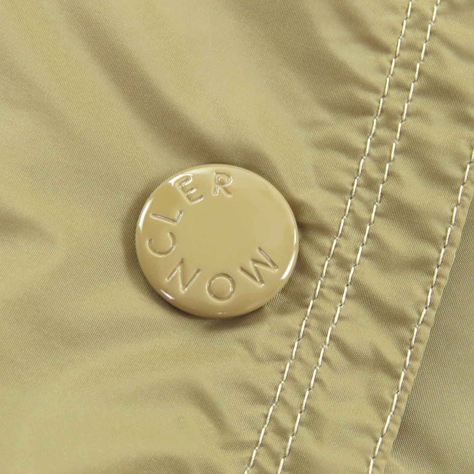 極美品△MONCLER モンクレール 20C P62686 VANILLE ロゴワッペン