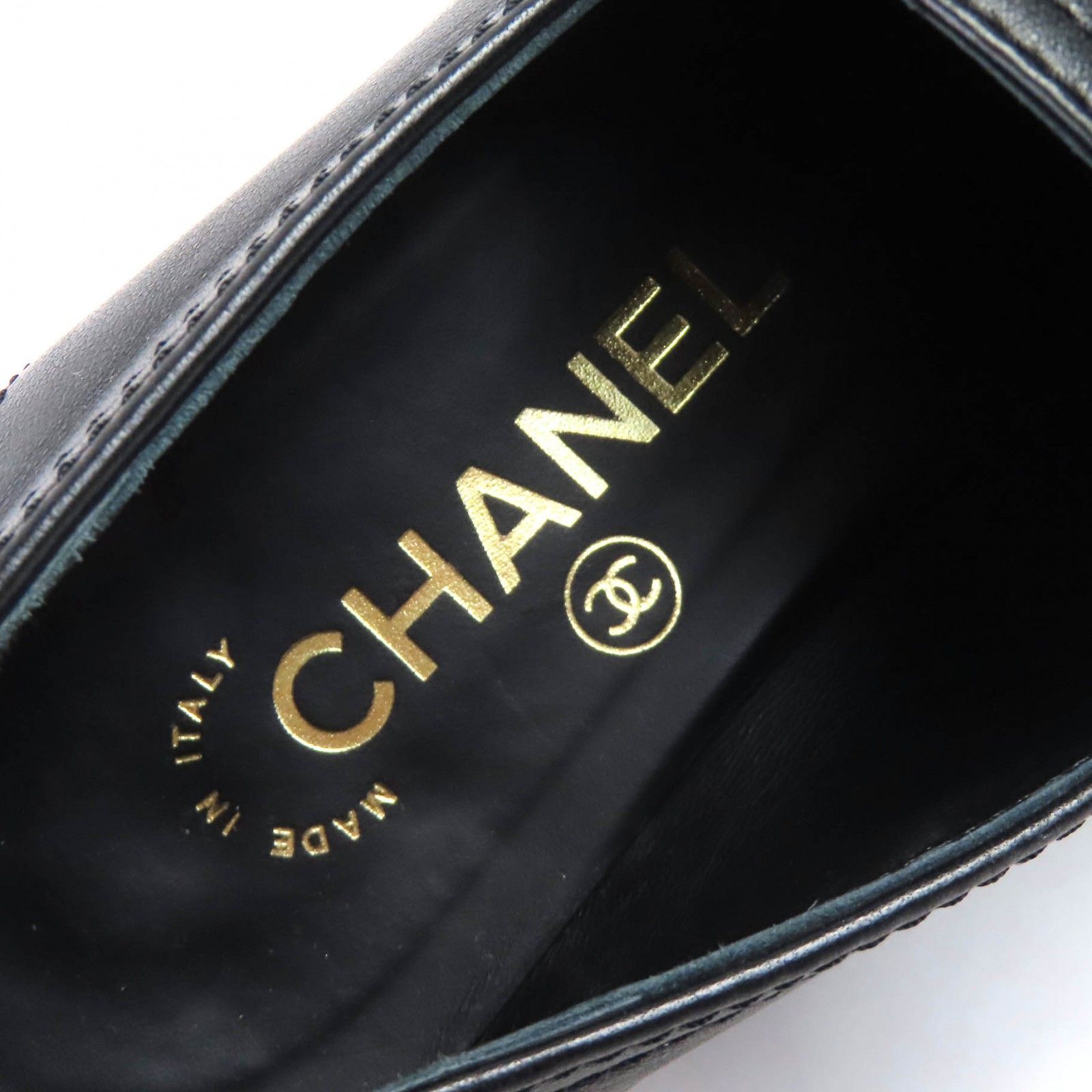  CHANEL シャネル G 38559 ココマークチャーム付き レザー ローファー ブラック ゴールド金具 35.5 箱 保存袋付き イタリア製 レディース ローファー 革靴 靴