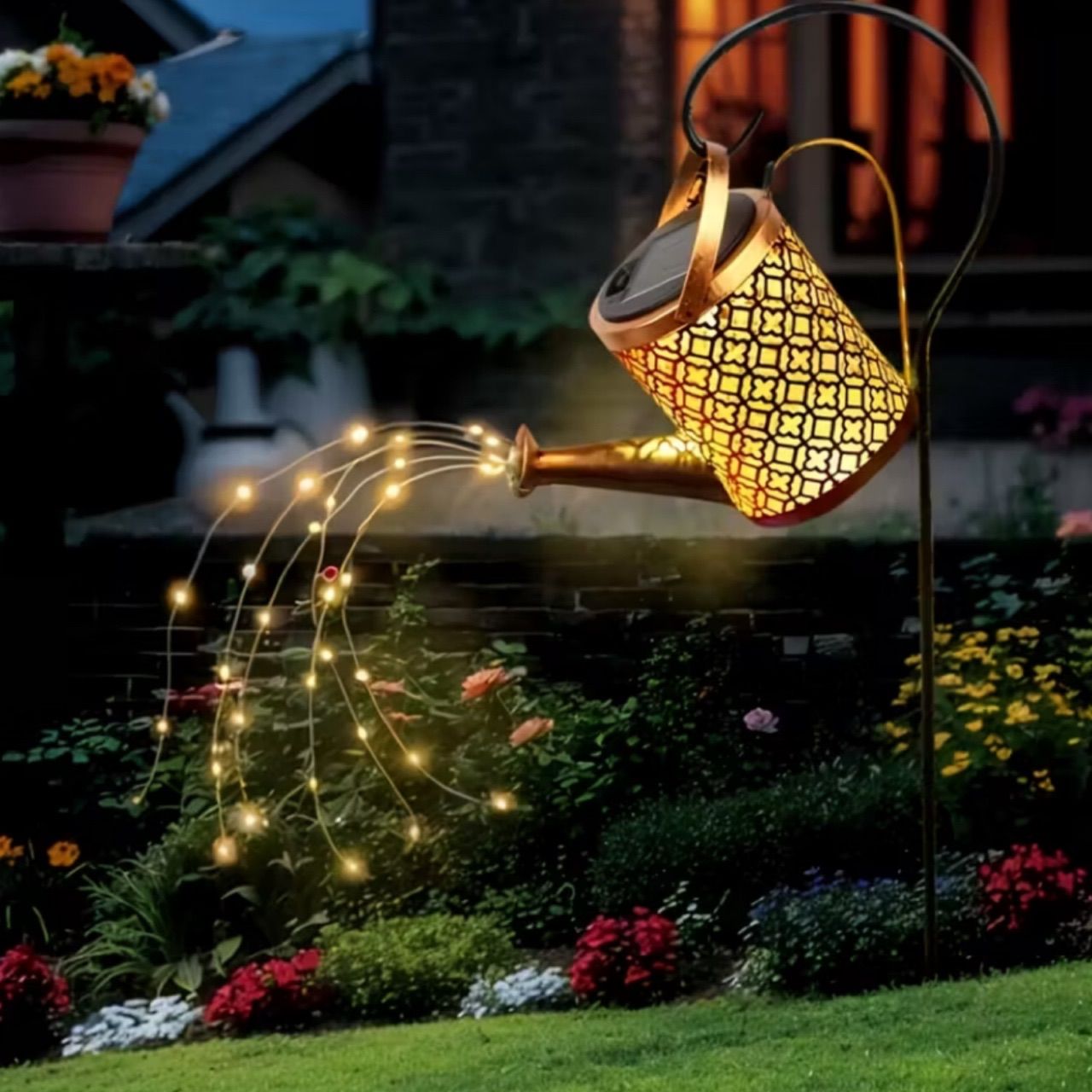 ソーラーライト ジョウロ型ソーラーライト きらめく光のしずく ソーラーライト ジョウロ型ソーラーライト きらめく光のしずく