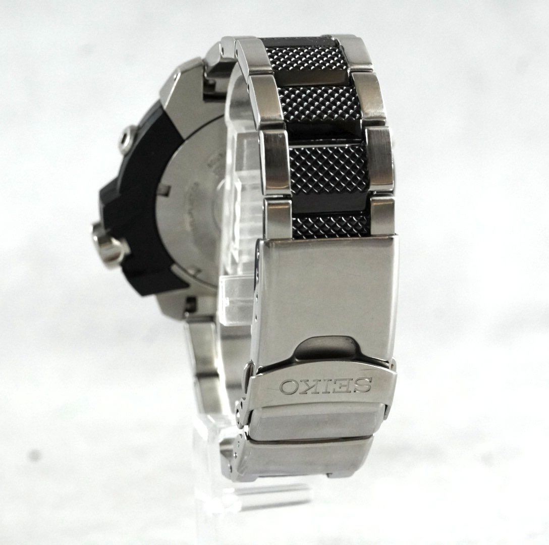 MADE IN JAPAN　フランケンモンスター　SEIKO 5sports SEIKO 5 Sports SNZF53K1 Black Red Mini Baby Monster Automatic