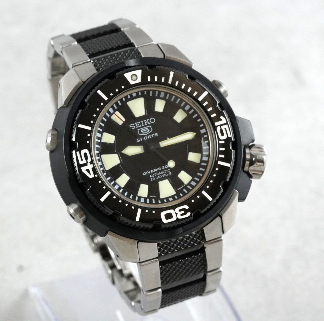 SEIKO 5 SPORTS セイコー5 スポーツ ダイバーズ 200m 自動巻き 