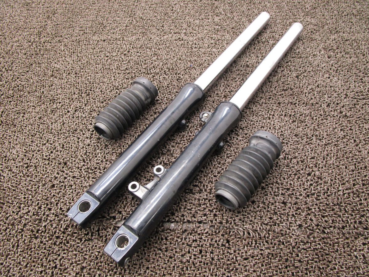 W 650 フロントフォーク フォークブーツ A 9033 EJ カワサキ AE キャブ車