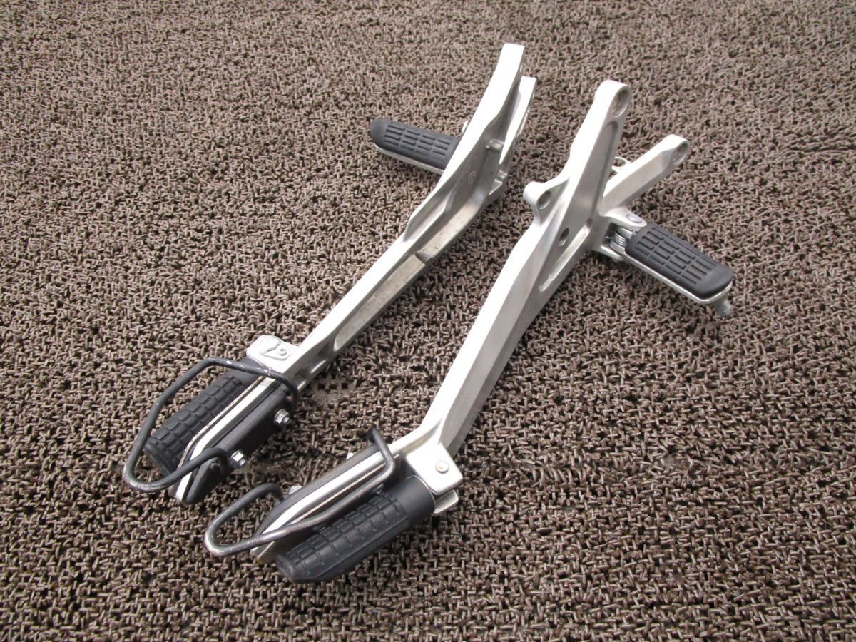 ホーネット900 ステップ ステー 左右 A 9006 SC 48 ホンダ E Hornet FI インジェクション