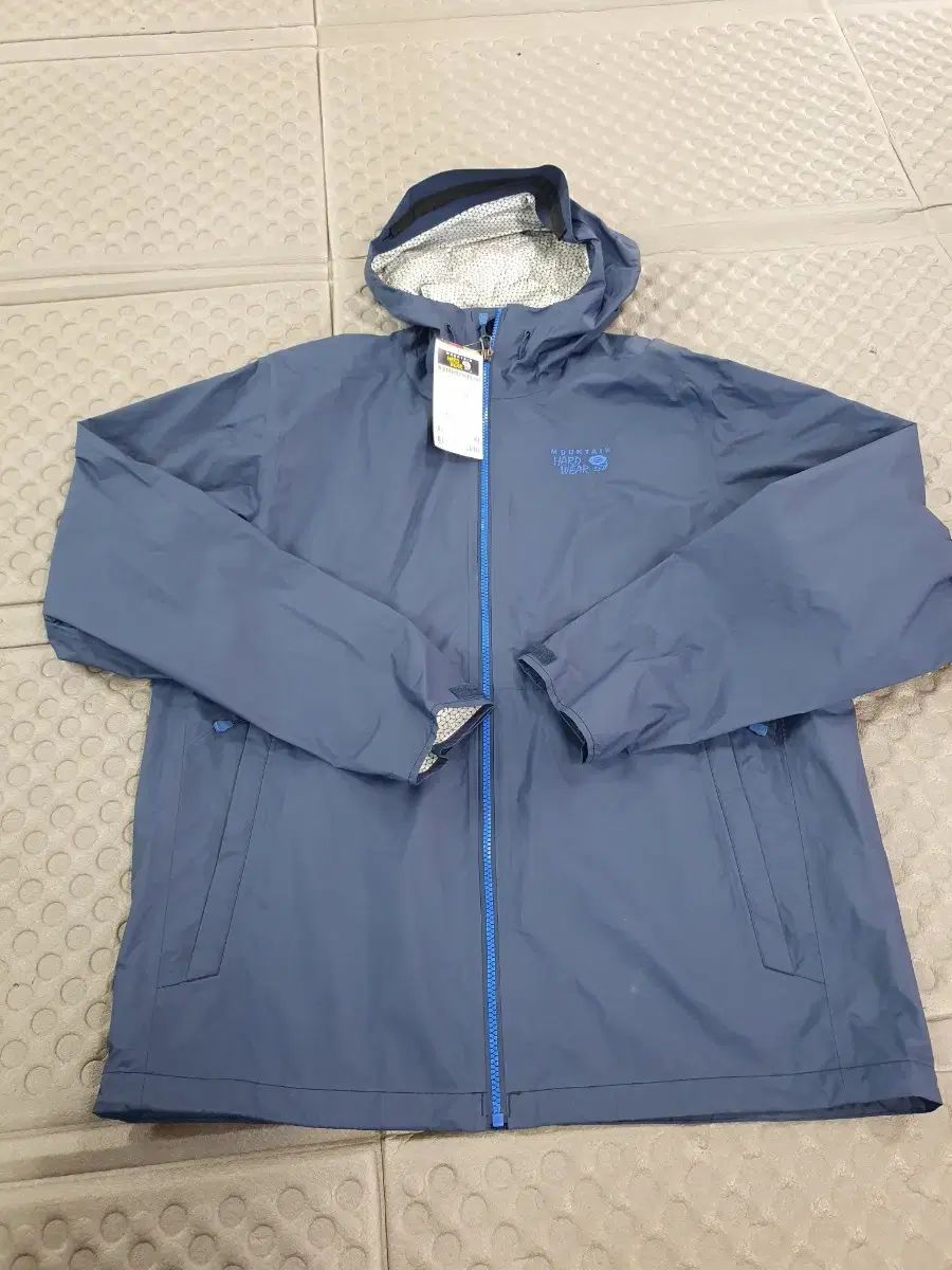 マウンテンハードウェア フード ウィンドブレーカー L サイズ