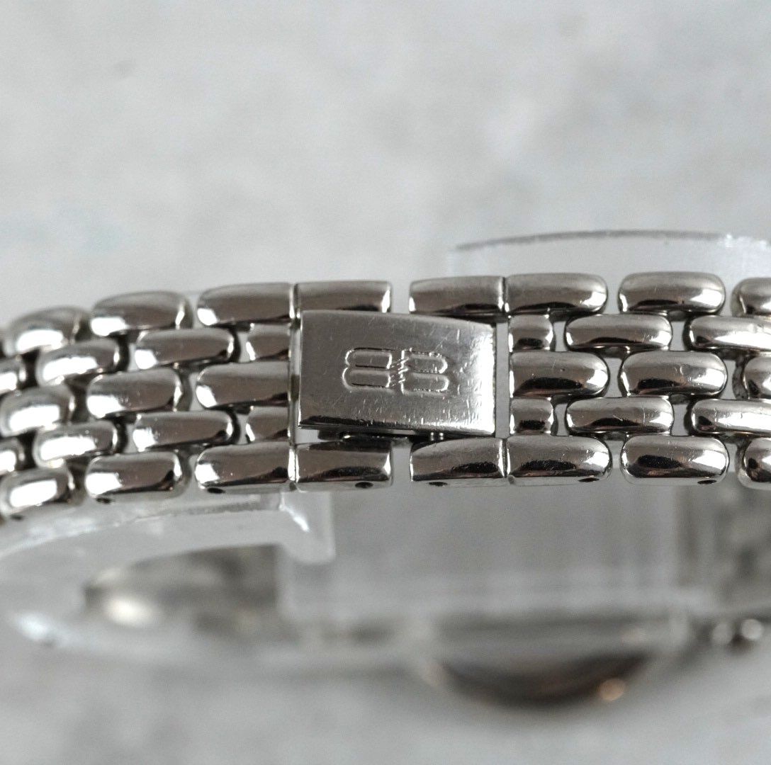  電池交換済 GIVENCHY ジバンシー ladies wacth クオーツ Quartz シルバー ブラック ヴィンテージ ブレスレット ローマン 腕時計 稼働品 腕時計(クォーツ) 腕時計(アナログ)